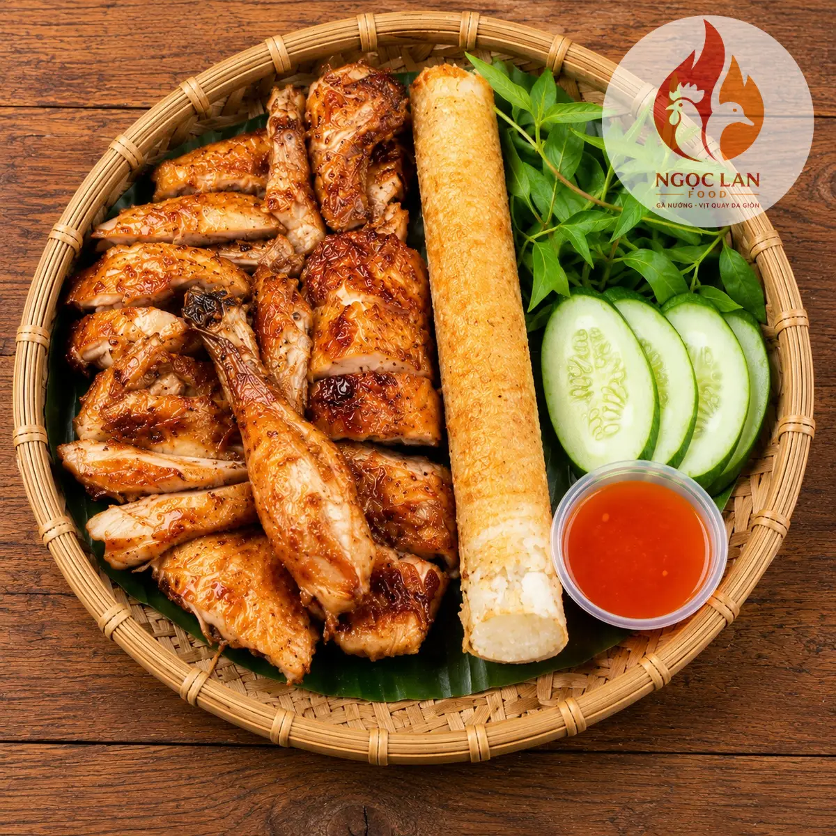 Combo gà nướng nửa con ăn kèm cơm lam Ngọc Lan